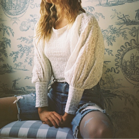 Free People Teatime Top Puff Sleeve Open Back Lace Top Size Small - Picture 2 of 10